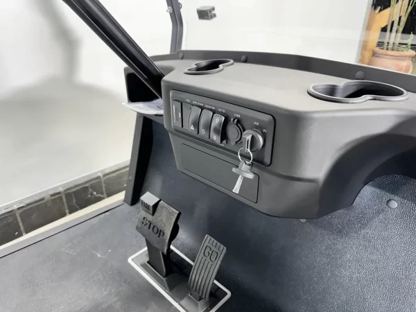 7c-scaled-1.webp Marshell 2-Seater Golf Cart 2025 (While Stocks Last)