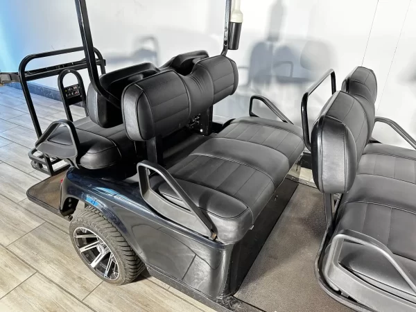 WhatsApp-Image-2025-06-27-at-10.03.50.webp Cushman Shuttle 6 2006 Golf Cart For Sale